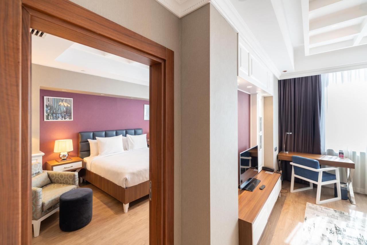 Questa Thermal & Spa Hotel เอสเกซีเฮียร์ ภายนอก รูปภาพ
